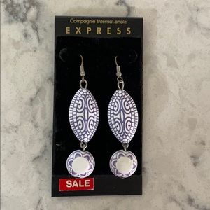 Bead earrings